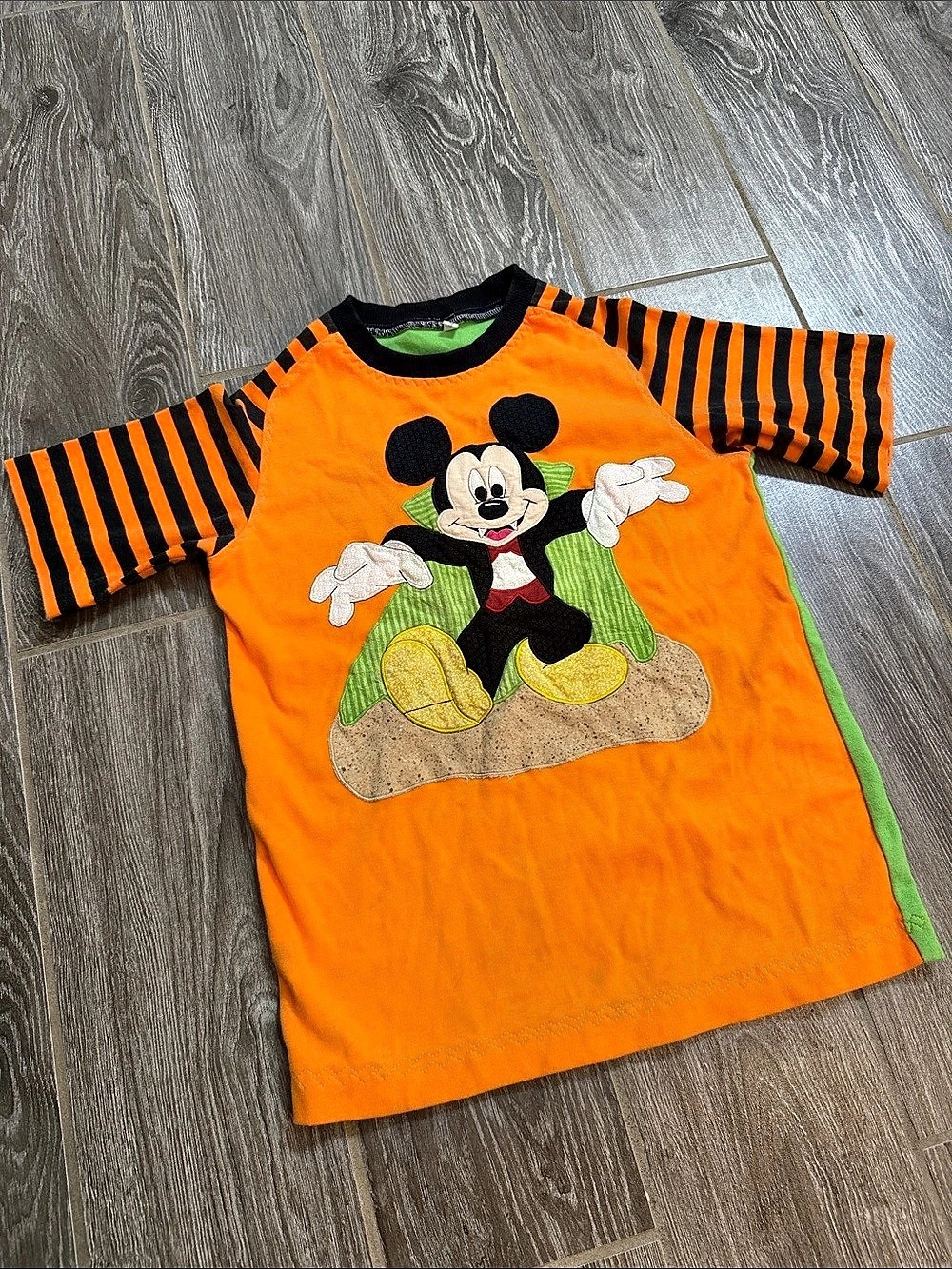 Disney Mickey Mouse Vampire Custom made appliqué Halloween Short Sleeve Tee 8-10